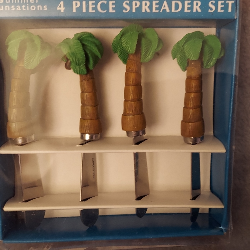 Entertaining Spreader (4)